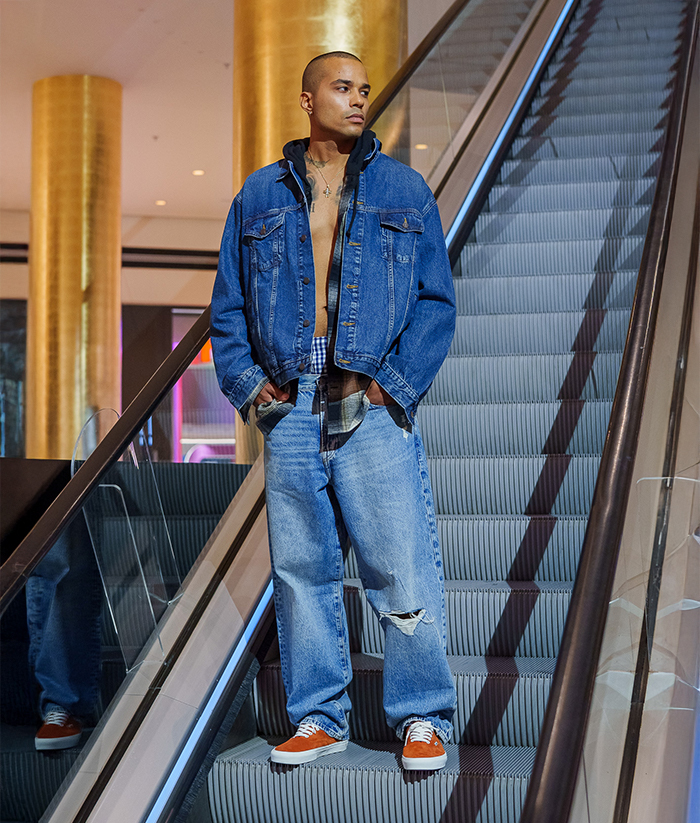 Clothes: Gap | Shoes: Vans