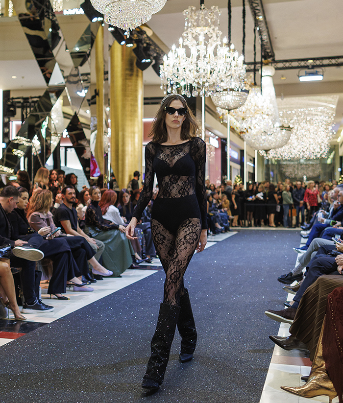 Clothes: Calzedonia | Shoes: Kalogirou brand, Kalogirou | Eyewear: Panaidis Eyewear Boutique | Headband: Evita Peroni