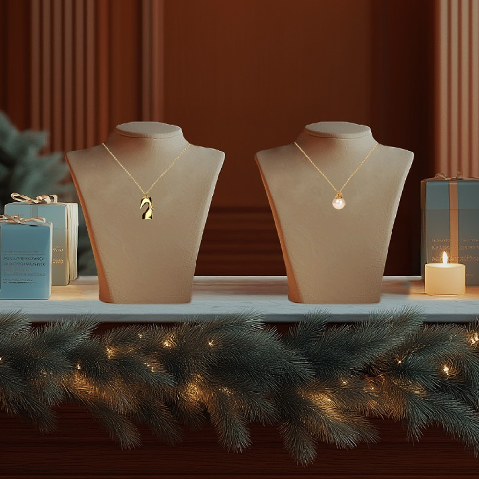 New Year Charms: Talismans που ταξιδεύουν μαζί σου 