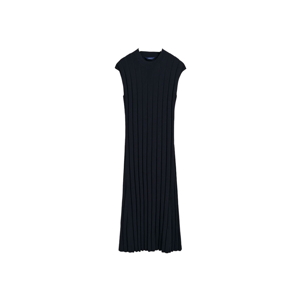 Rib knit crew neck dress