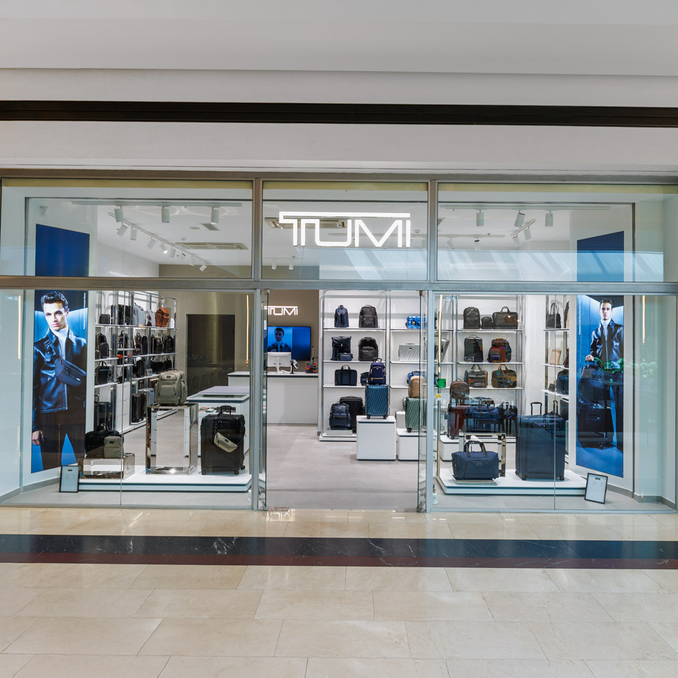 Tumi